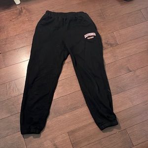 Girls Shein sweat pants, with logo